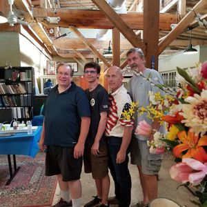 Meet your Posher, Sharon